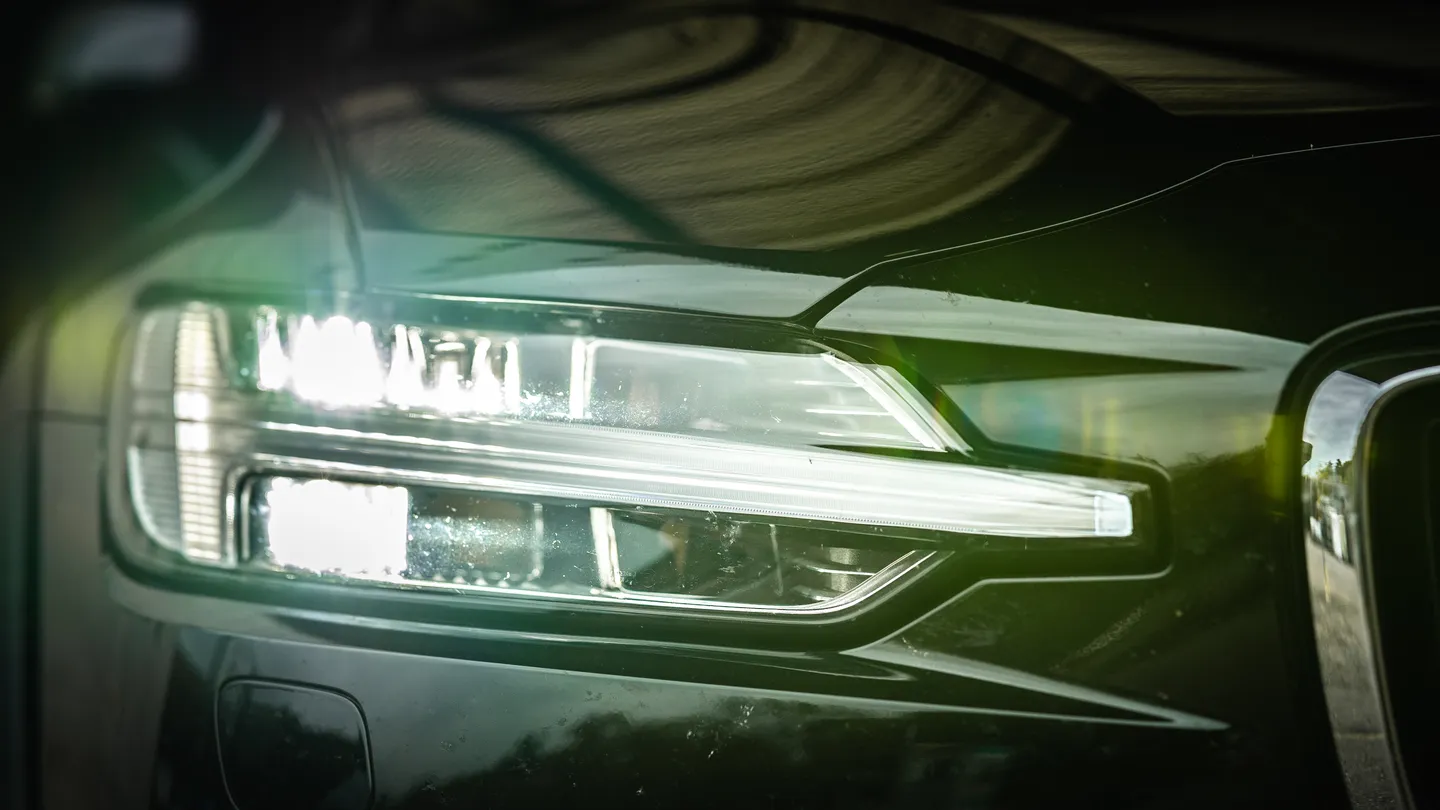 Volvo V60 Cross Country Roadtrip in den Schweizer Alpen, volvo v60 crosscountry — Bild 18